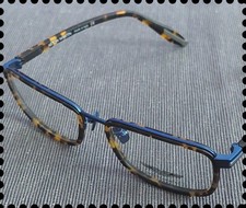 Aston Martin BRILLE Titan Blau