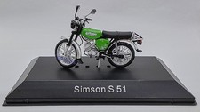 IXO 24150-F Simson S51 Moped saftgrün 1:24