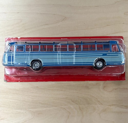 Hachette busse aus - 1:43,