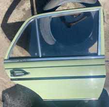 Original Mercedes - Benz W 123 tür hinter  Rechts 200 D