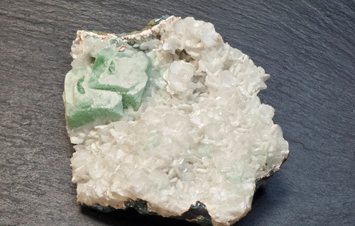 Grüner apophyllit stilbit - grüner,