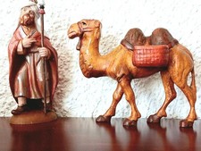 2 Krippenfiguren geschnitzt