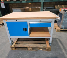 Mobile Werkbank mit Schublade und Schrankteil und Ablagefach neu unbenutzt.