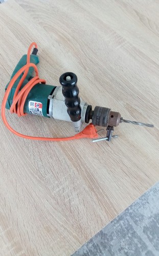Black decker 500wdb - black,