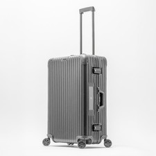 Rimowa Check In M pre LVMH