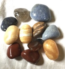 400 g polierte Edelsteine4-6 cm