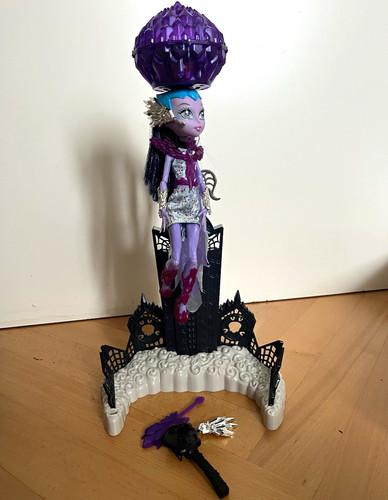 Monster high spectra - high,