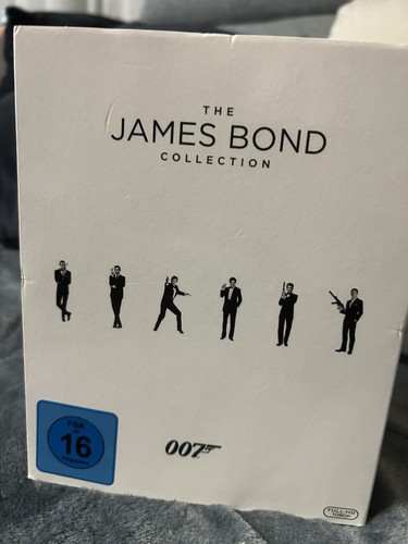 James bond 007 collection - james,