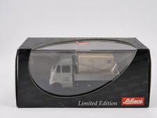 Schuco 1/43 02912 Mercedes Benz L 319 Mit Piccolo Heinkel Roller