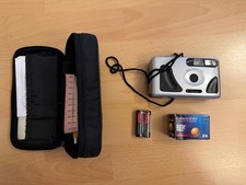 Alter Fotoapparat, mit Film