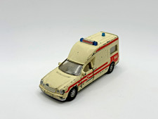 Siku Mercedes Krankenwagen