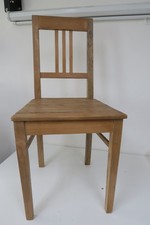 alter Holzstuhl - Stuhl  -