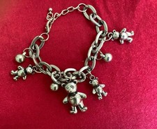 Altes silberfarbenes