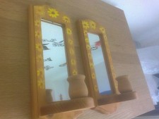 2 wunderschöne Kerzenhalter aus Holz mit Sonnenblumen, bemalt für die Wanddeko!