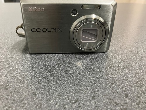 Nikon coolpix s600 0mp - coolpix, 4x