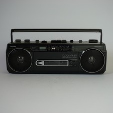 Stereo 4 Band Radio Sanyo