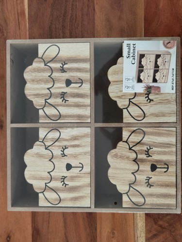 Kleiner holz organizer - kleiner, holz-organizer