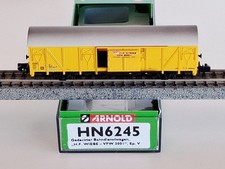 VAGÓN CERRADO CON PUERTAS