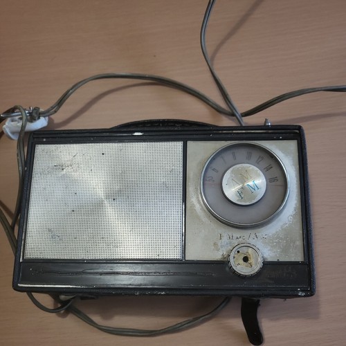 Altes radio model - radio, 121