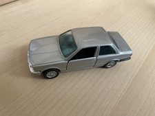 Gama BMW 325i Modellauto