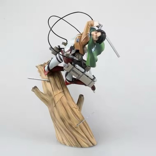 Attack titan figur levi - attack,
