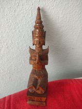 Betende Mönchsfigur