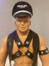 Billy Gay Puppe Totem