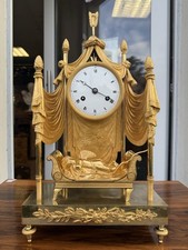 Empire pendule die - ",