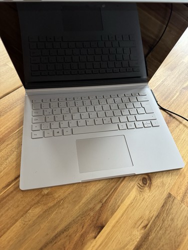 Microsoft surfacebook i7 - surfacebook,