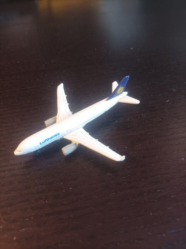 Siku 0830 airbus 320 - 0830,