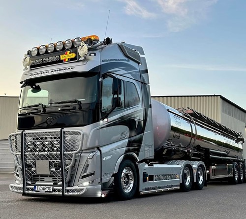 Wsi 4963 volvo fh5 xl - volvo,