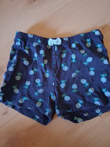 Süse sommershorts mit - süse, ananas
