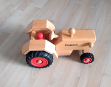 FAGUS / Traktor / Trecker / Holzspielzeug / gebraucht / guter Zustand