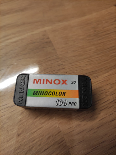 Minox film minocolor 100 - minocolor,