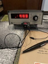 Keithley 160 Digital Multimeter mit Messspitzen und Bedienungsanleitung