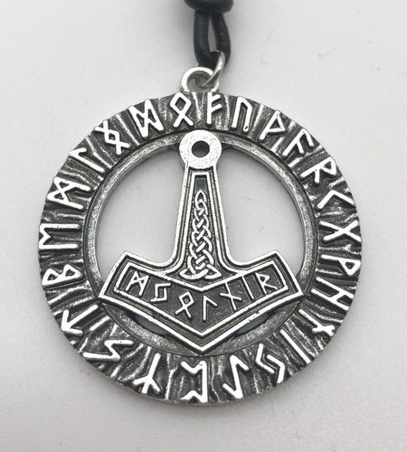 Runenring mit
