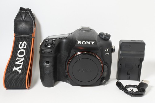 Fast neuwertig sony a77 - a77, ii