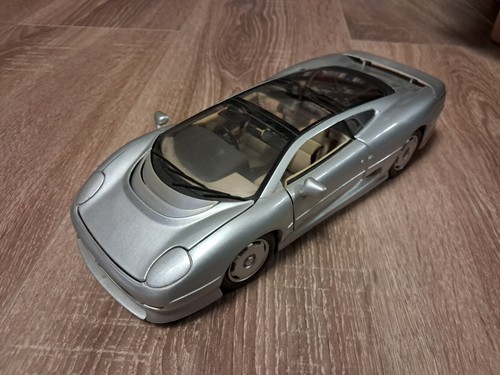 Jaguar 220 maisto - xj,