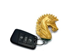 ROOGU Schlüsselanhänger PREMIUM echt Schachfigur Indien Springer Pferd Holz Auto