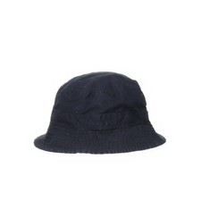 Petit Bateau, Bucket hut