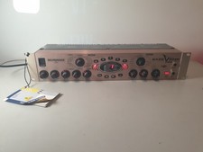 Behringer V-AMP Pro (Bass) 19"