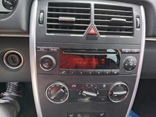 Original Mercedes-Benz Autoradio BE6086 Harmann Becker A1698200486 