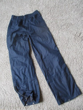 Regenhose Blau Größe: 146 und 152, guter Zustand, viele Details, CHANCE!