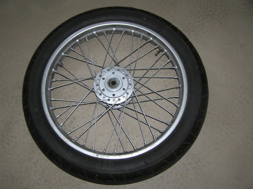 Honda 750 four vorderrad - four,
