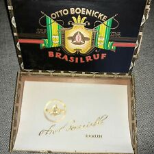 Alte zigarrenkisten leer.Otto