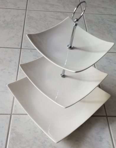 Stufige etagere von - etagere,