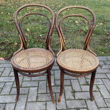 Klassischer Bugholz- und Rohrstuhl von Michael Thonet 2 Stück