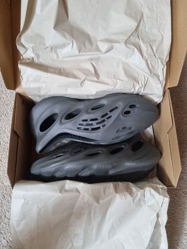 Adidas yeezy foam - foam, runner