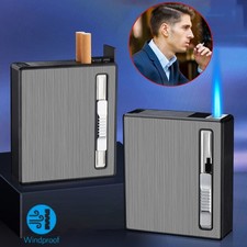 Zigarettenetui mit Feuerzeug