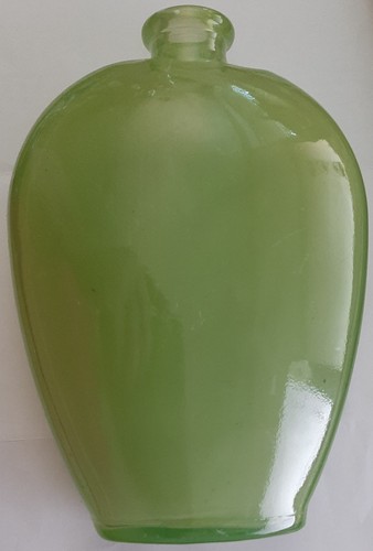 Flache glasflasche grün cm - glasflasche,